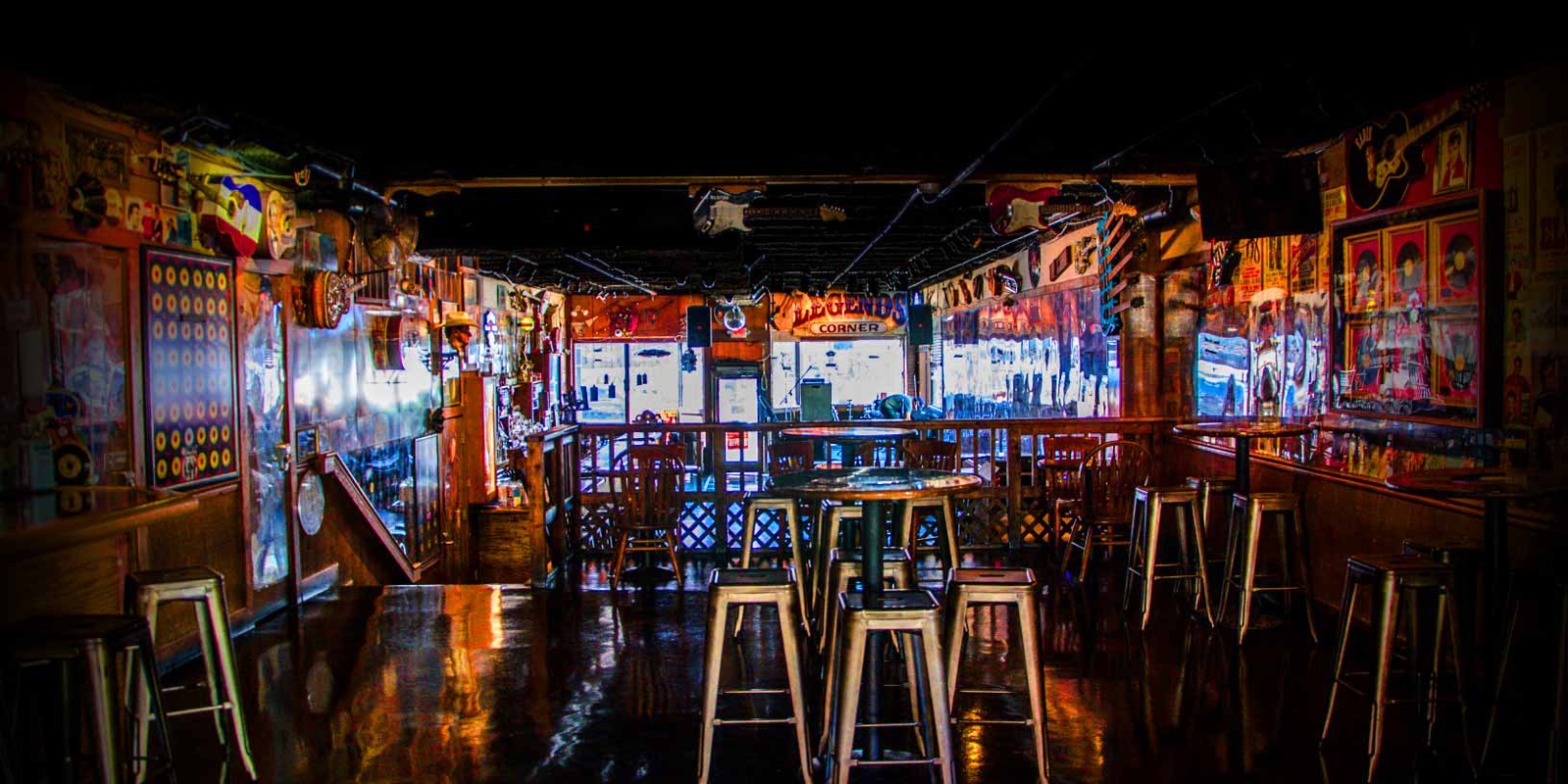 Soak Up History and Catch Live Music in Nashville at Legends Corner